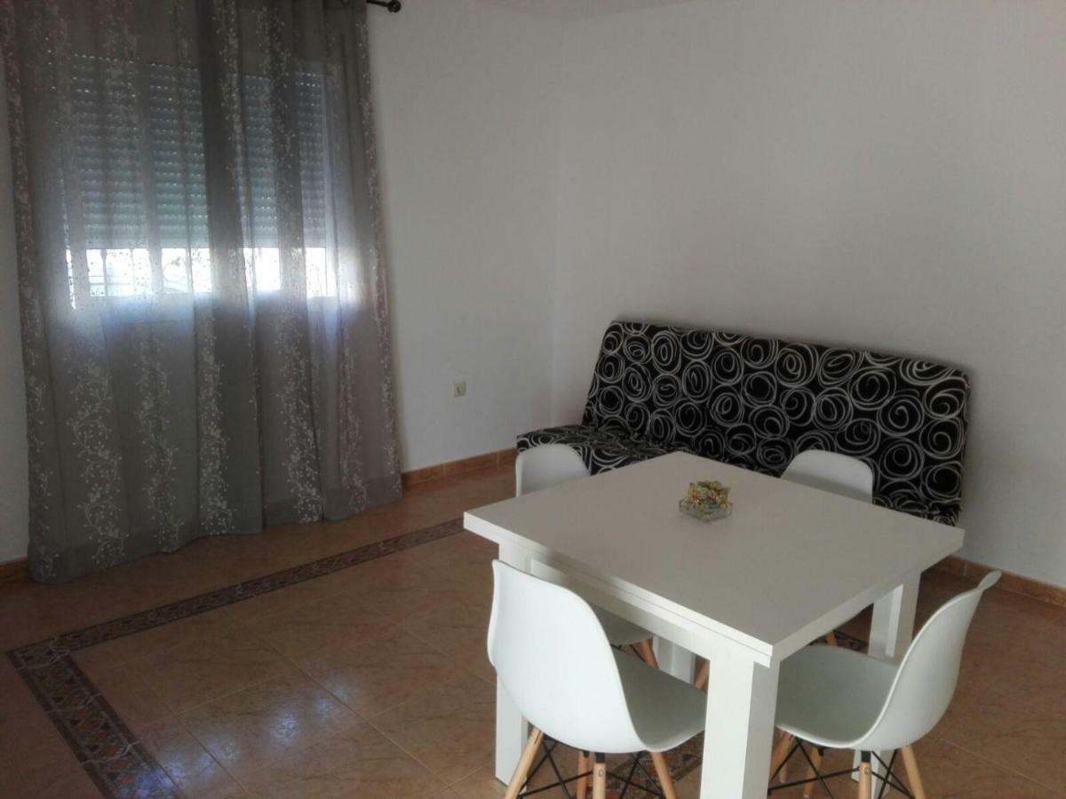 Calle Malaga, 7 Bajo A Apartment การ์โบเนรัส ภายนอก รูปภาพ