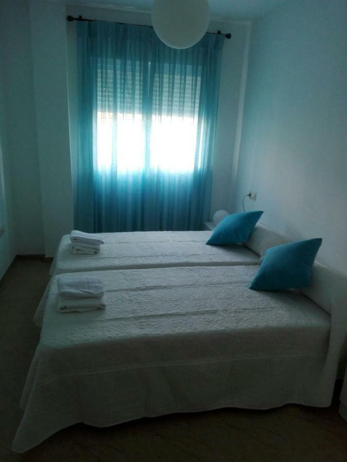 Calle Malaga, 7 Bajo A Apartment การ์โบเนรัส ภายนอก รูปภาพ